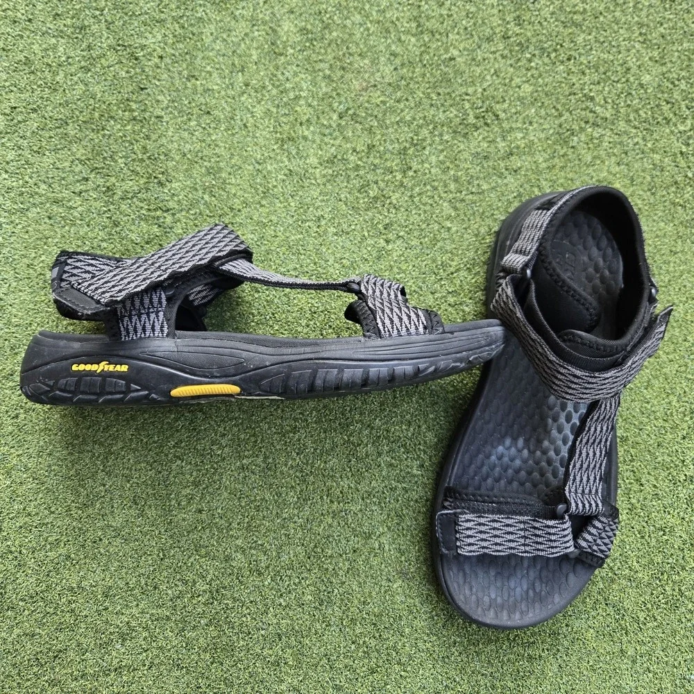 Skechers Sandals Mens Size 8 Goodyear Relaxed Fit Luxe Foam Black/gray